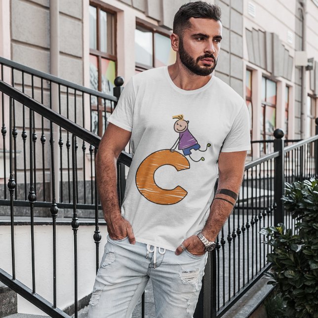 Camiseta Letra naranja C (Subido por el creador)