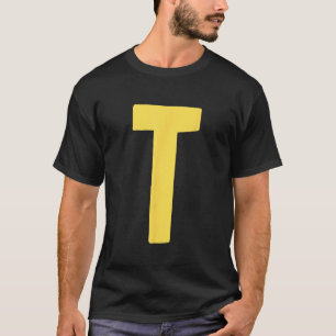 Camiseta Letra T grande y negrita en amarillo