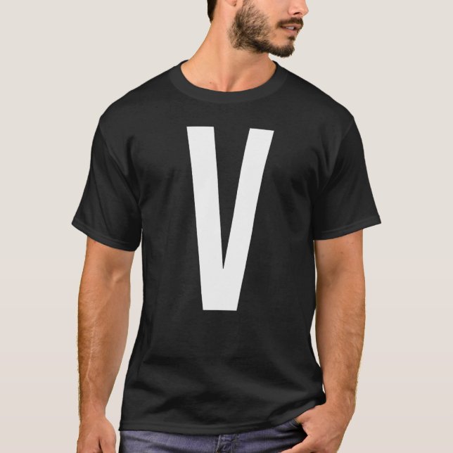 CAMISETA LETRA V ALPHABET MONOGRAM INICIAL (Anverso)