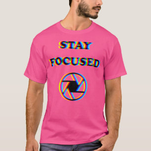 Camiseta Letras alucinantes enfocadas Ilusión óptica Fotogr