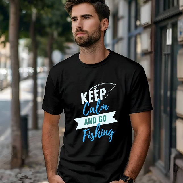Camiseta Letras azules y verdes mantienen la calma de la pe (Subido por el creador)