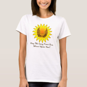Camiseta Letras oscuras coas alas Sun largas del corazón