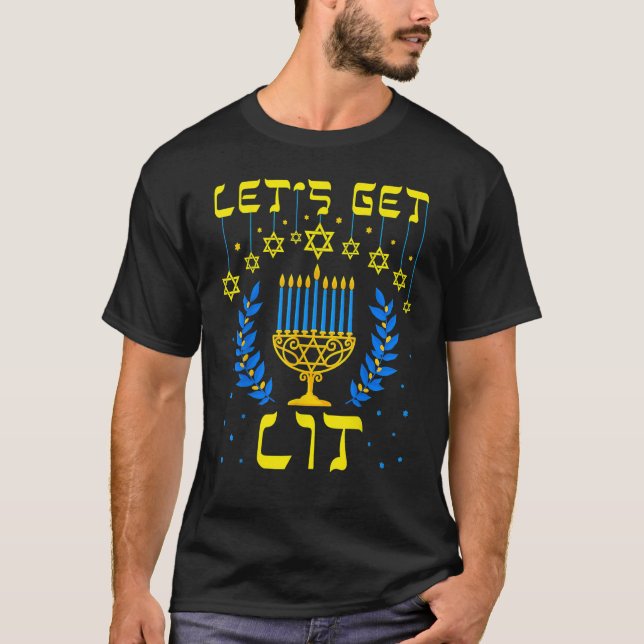 Camiseta Let's Get Lit Hanukkah  Jew Menorah Jewish Chanukk (Anverso)