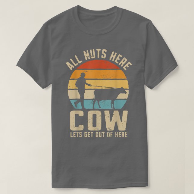 Camiseta Lets get out of here Funny Farmer Cow Farming Retr (Diseño del anverso)