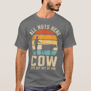 Camiseta Lets get out of here Funny Farmer Cow Farming Retr