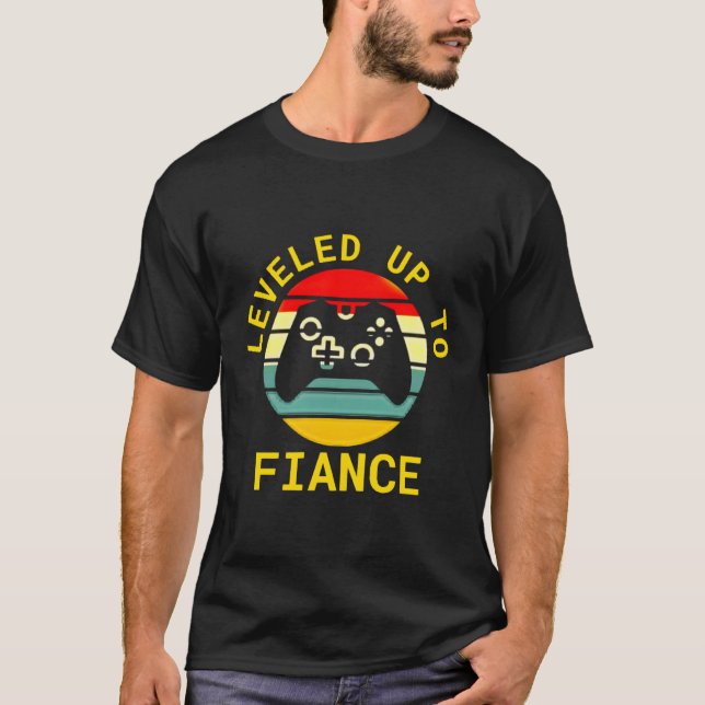 Camiseta Levantado Para Financiar Un Fin Reciente (Anverso)