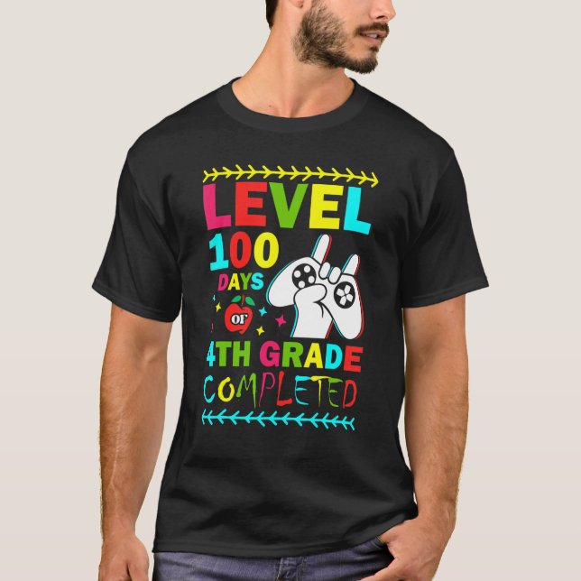 Camiseta Level 100 Days Of 4th Grade Primary School Game Co (Anverso)