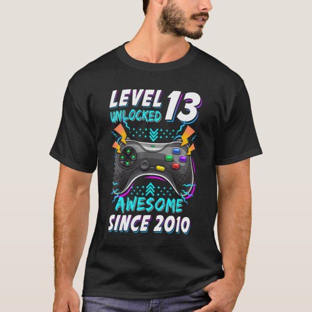 Camiseta Level 13 Unlocked Gamer 13Th Bday 13 (Anverso)