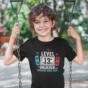 Camiseta LEVEL 13 UNLOCKED Gamer Birthday – Custom Year