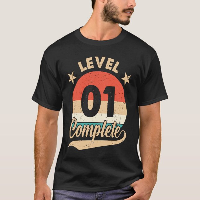 Camiseta Level 1 Complete  1st Wedding Anniversary for Him  (Anverso)