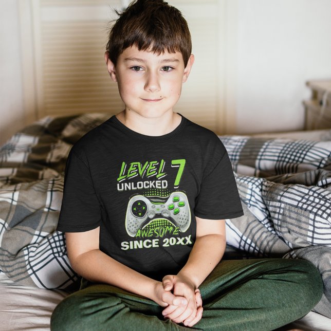 Camiseta Level 7 Unlocked - Fun Birthday 7 Gamer  (Subido por el creador)