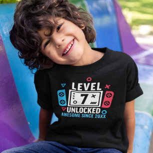 Camiseta LEVEL 7 UNLOCKED Gamer Birthday – Custom Year