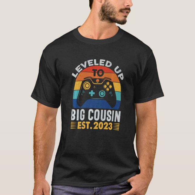 Camiseta Leveled Up To Cousin  I'm Going To Be A Big Cousin (Anverso)