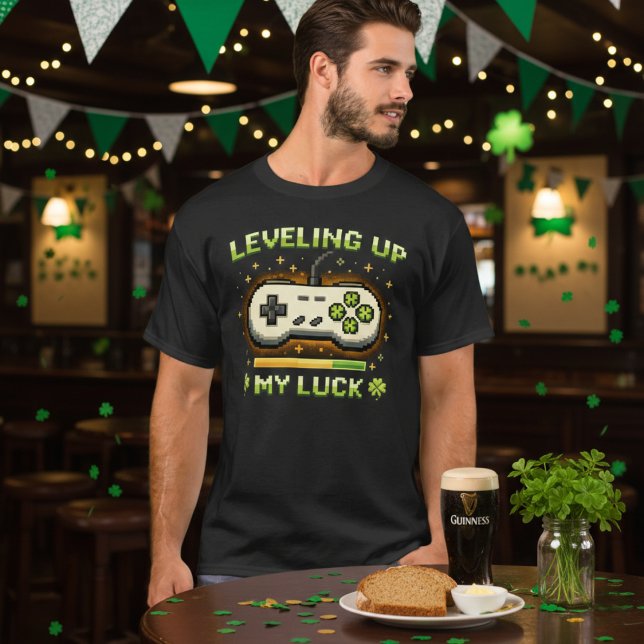 Camiseta Leveling Up My Luck Funny St. Patrick’s Day Gamer (Subido por el creador)