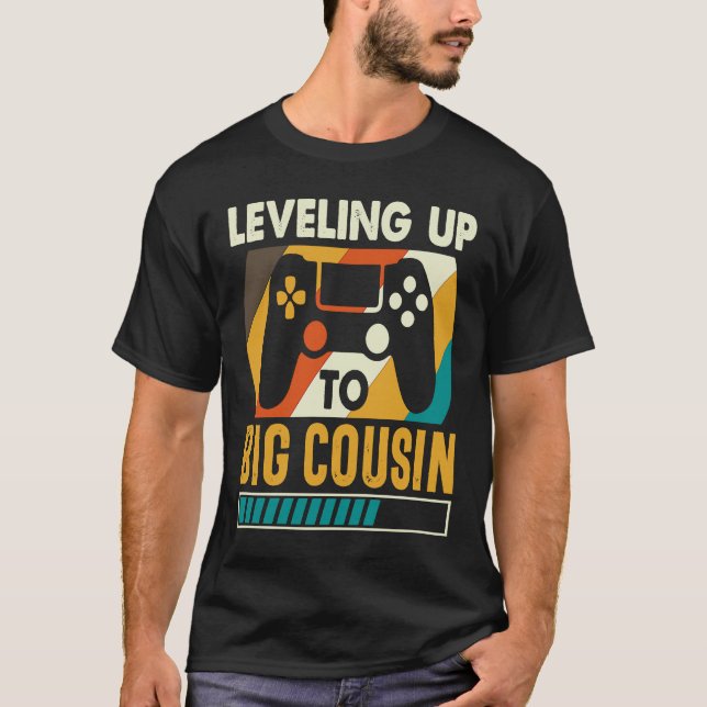 Camiseta Leveling Up To Big Cousin Baby Announcement Player (Anverso)