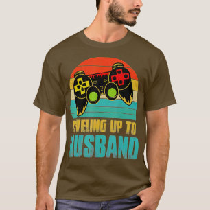Camiseta Leveling Up To Husband  (55) 