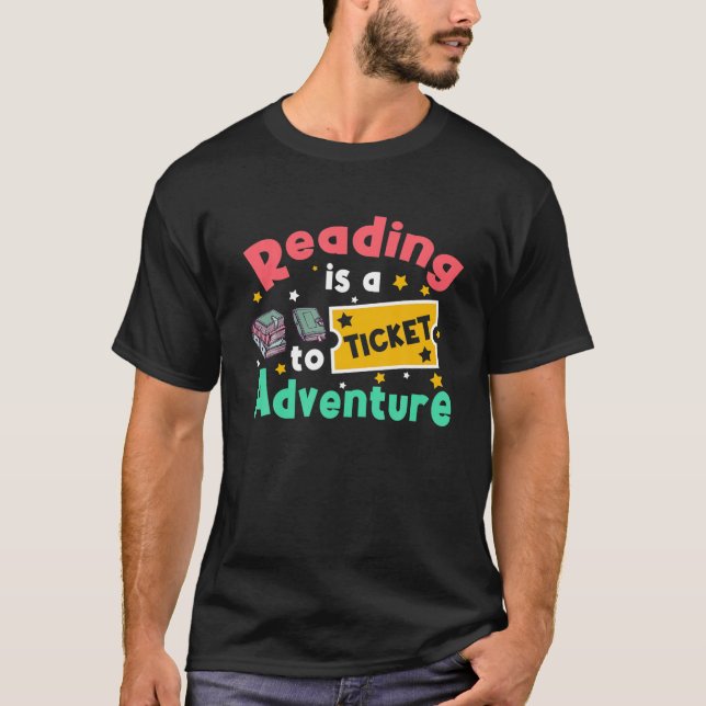 Camiseta Leyendo libro de profesores de la biblioteca de av (Anverso)
