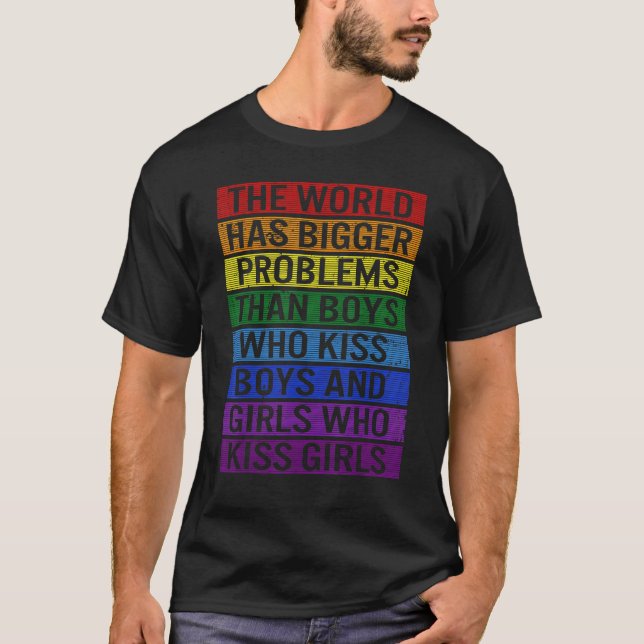 Camiseta LGBT El mundo tiene mayores problemas que las lesb (Anverso)