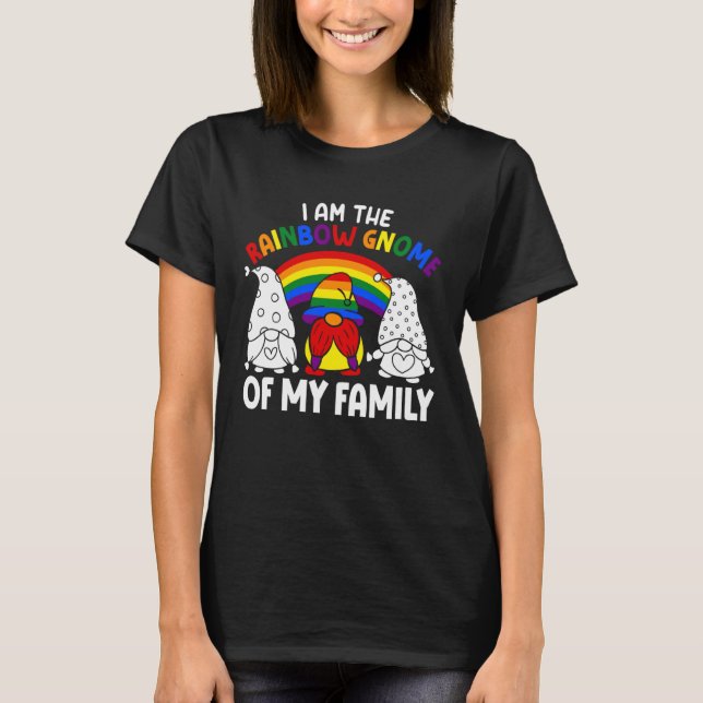 Camiseta LGBT Pride Rainbow I am the Rainbow Gnome of my Fa (Anverso)