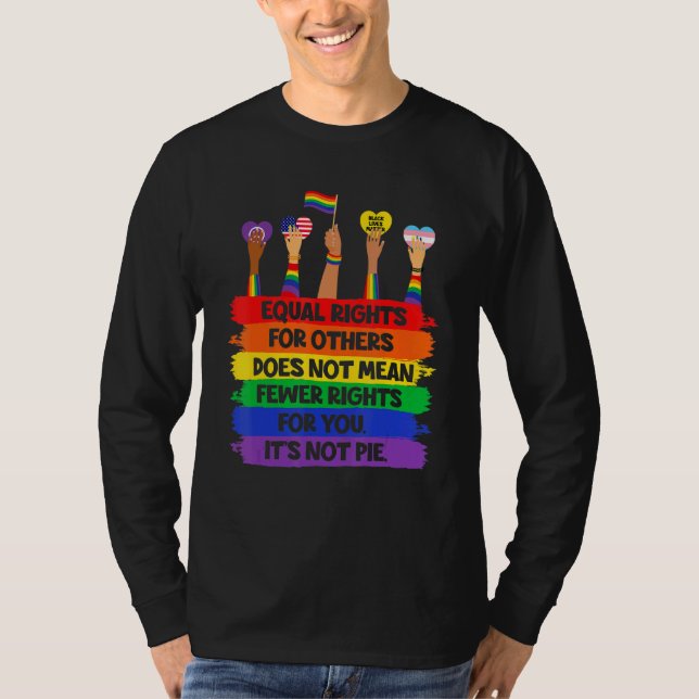 Camiseta Lgbt Retro Fist Love Equal Rights No es un pie (Anverso)