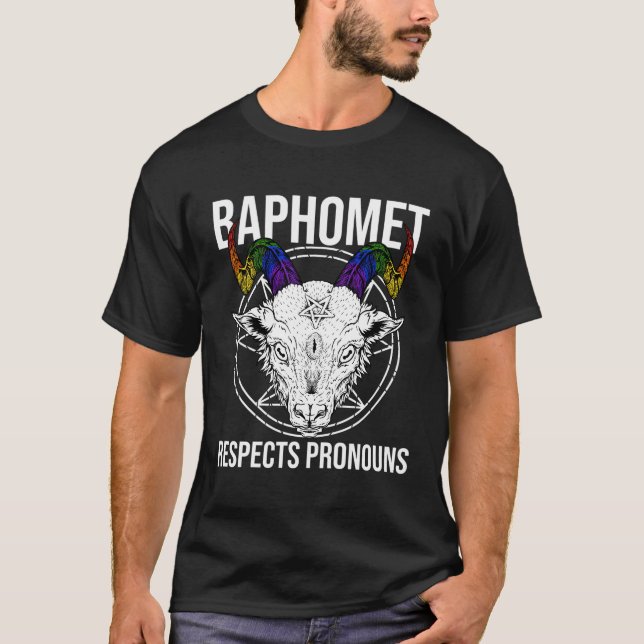 Camiseta Lgbtq Baphomet Satan Devil Respect Pronouns (Anverso)