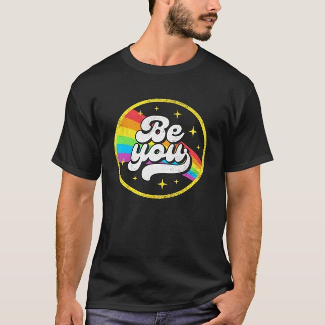 Camiseta Lgbtq Be You Gay Pride Lgbt Ally Rainbow Flag Retr (Anverso)