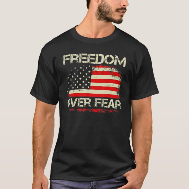 Camiseta Libertad Por Miedo Bandera Patriótica De Ee. Uu. A (Anverso)