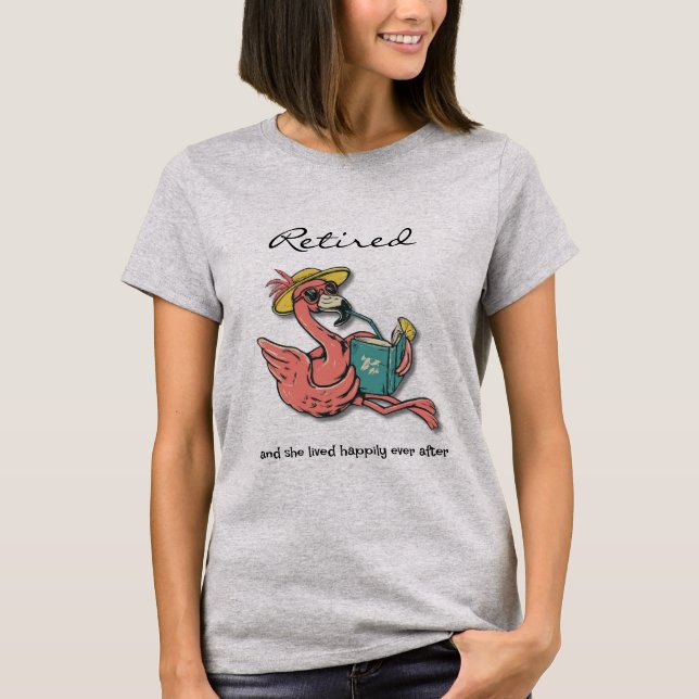 Camiseta Libro De Lectura Flamingo Retirado Con Bebida Trop (Anverso)