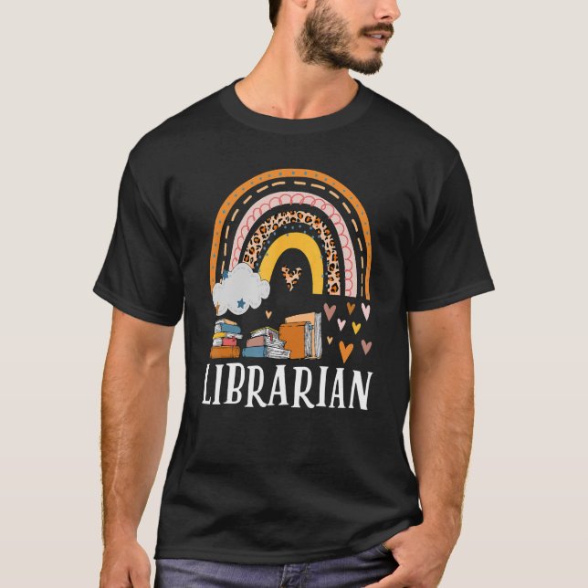 Camiseta Libros bibliotecarios de amor al arcoiris (Anverso)