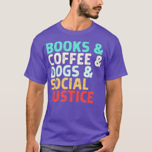 Camiseta Libros café perros justicia social