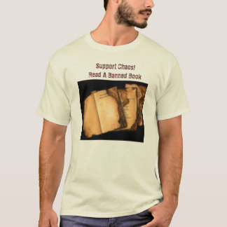 Camiseta ¡Libros quemados, caos de la ayuda! Lea un libro