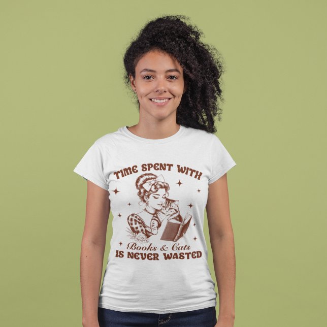 Camiseta Libros Retro Chicas Y Gatos (Subido por el creador)