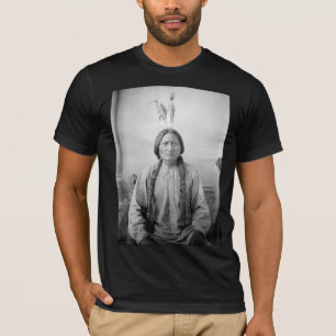 Camiseta Líder lakota sacudiendo a indígenas norteamericano