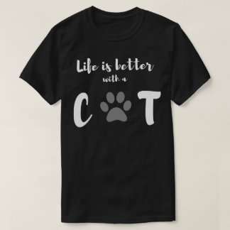 Camiseta life better with a cat