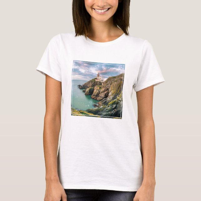 Camiseta Lighthouses | Baily Lighthouse Dublin, Ireland (Anverso)