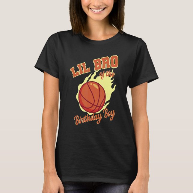Camiseta Lil Bro Del Cumpleaños De La Familia De Baloncesto (Anverso)