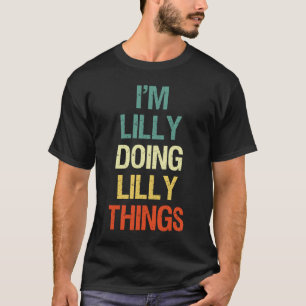 Camiseta Lilly está haciendo cosas de Lilly personalizadas
