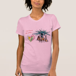 Camiseta linda de la lapa del dibujo animado