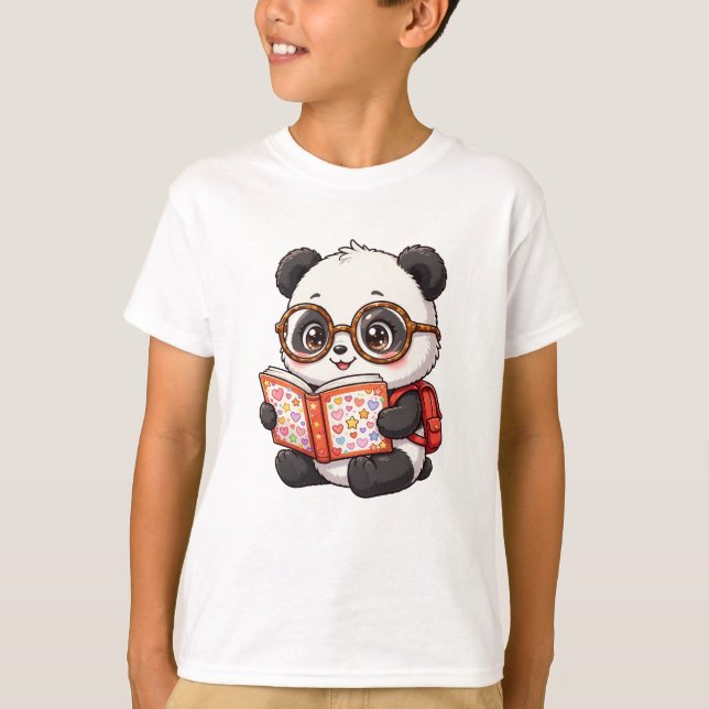 Camiseta Lindo estudiante de panda leyendo libro de corazon (Anverso)