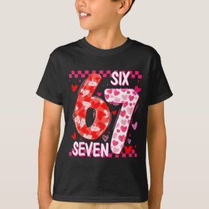 Camiseta Lindo Rosa 67 San Valentín Seis Siete Meme Diverti