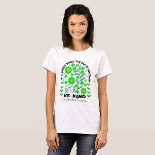 Camiseta Linfoma Floral Boho Be Kind