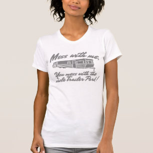 Camiseta Lío conmigo usted lío con el parque de caravanas