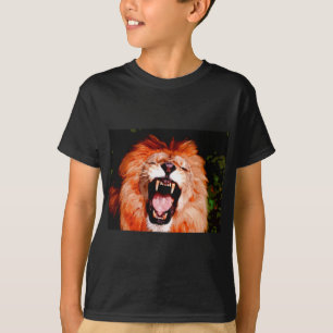 Camiseta Lion Roaring