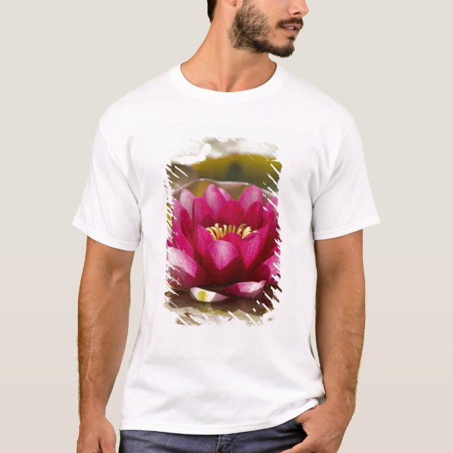 Camiseta Lirio de agua (Anverso)