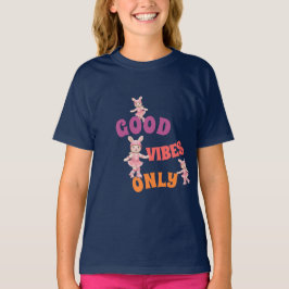 Camiseta Little Athletes is a cheerful collection of t-shir