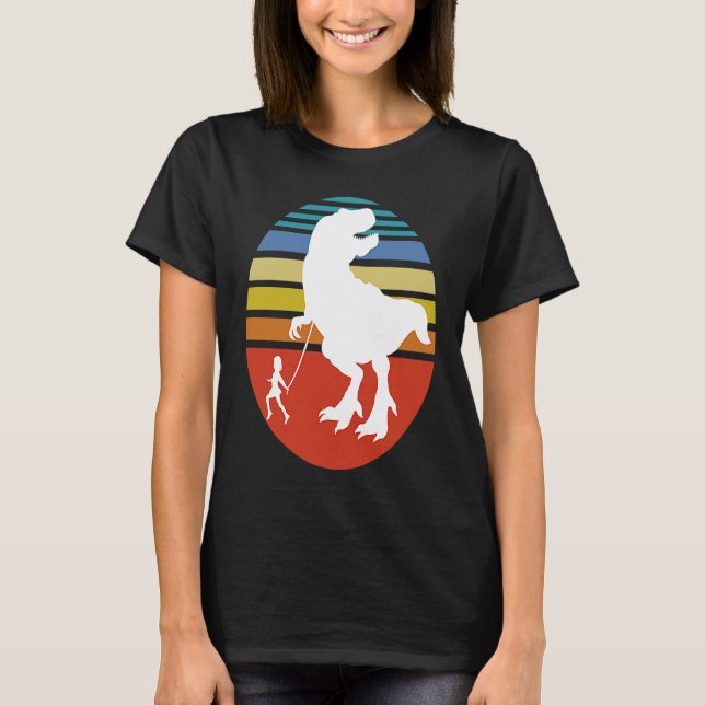Camiseta Little Dirl walking her Tyrannosaurus Rex (Anverso)