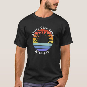 Camiseta Little Glen Lake Michigan MI Sunset Summer Vacatio