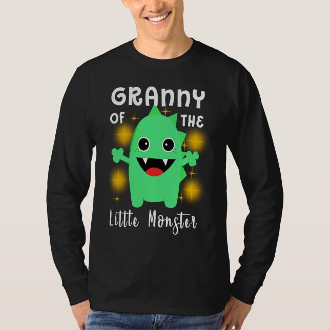 Camiseta Little Monster Outfit  Granny Of The Little Monste (Anverso)