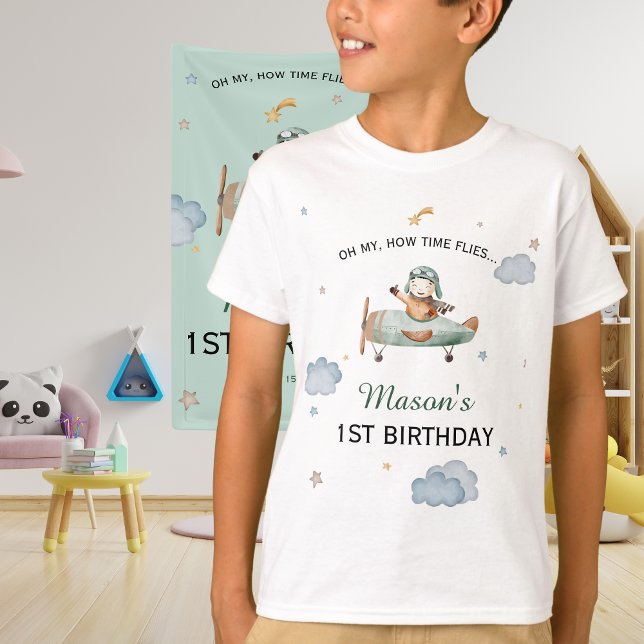 Camiseta Little Pilot Sage Airplane 1st Birthday Outfit (Subido por el creador)
