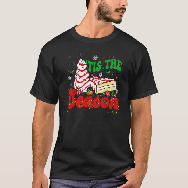 Camiseta Little Tis' The Season Christmas Tree Cakes Debbie (Anverso)